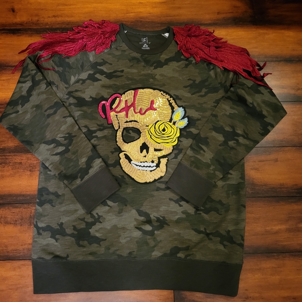 Sweatshirt